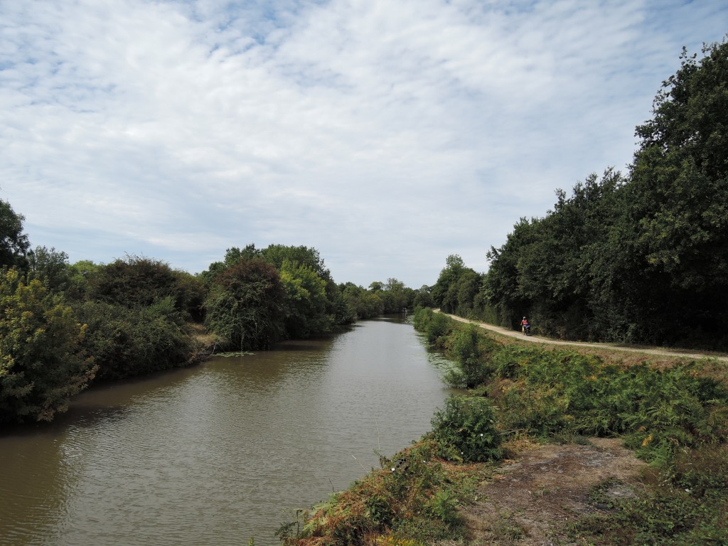 Canal de Nantes en bicicleta